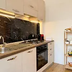 Bari Home Aparthotel 3*