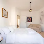 Bari Home Apartahotel