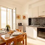 Bari Home Apartahotel Bari