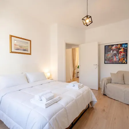 Apart-hotel Bari Home 3*